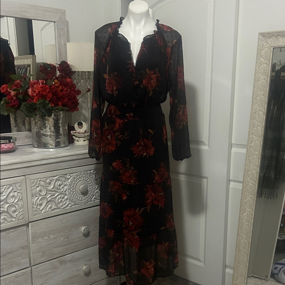 FRYE AND CO. Black and Red Floral Long Sleeve Dress - Picture 3 of 12